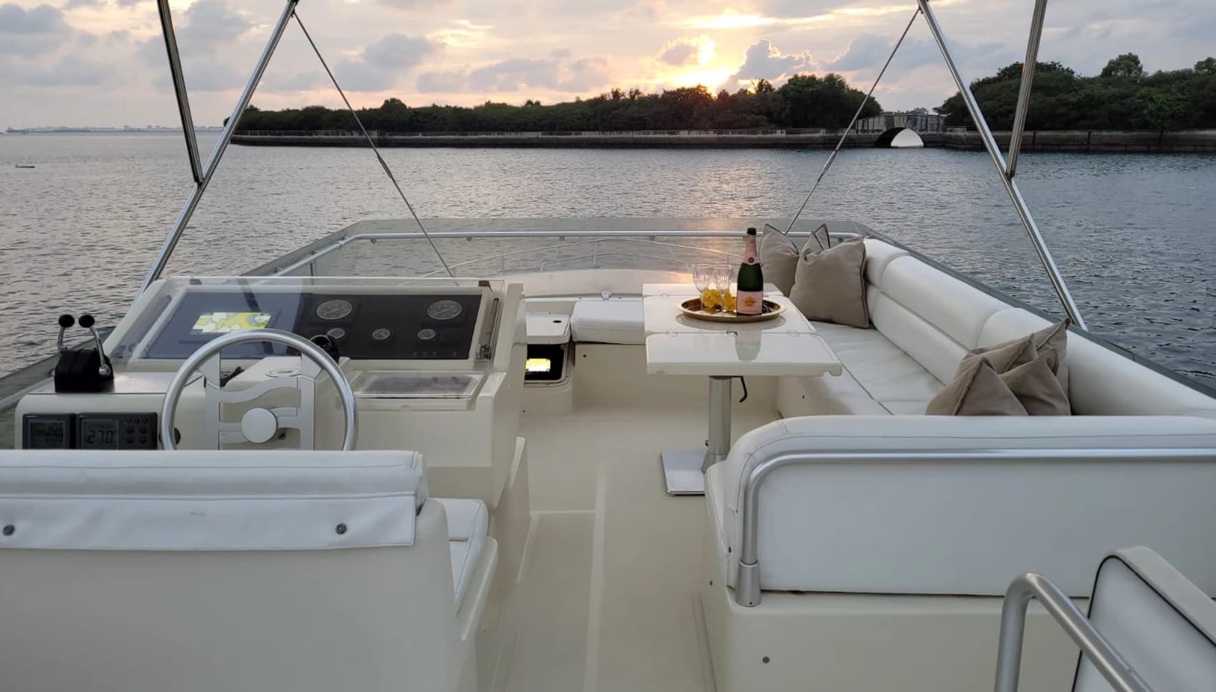 Ferretti 60 — photo 3