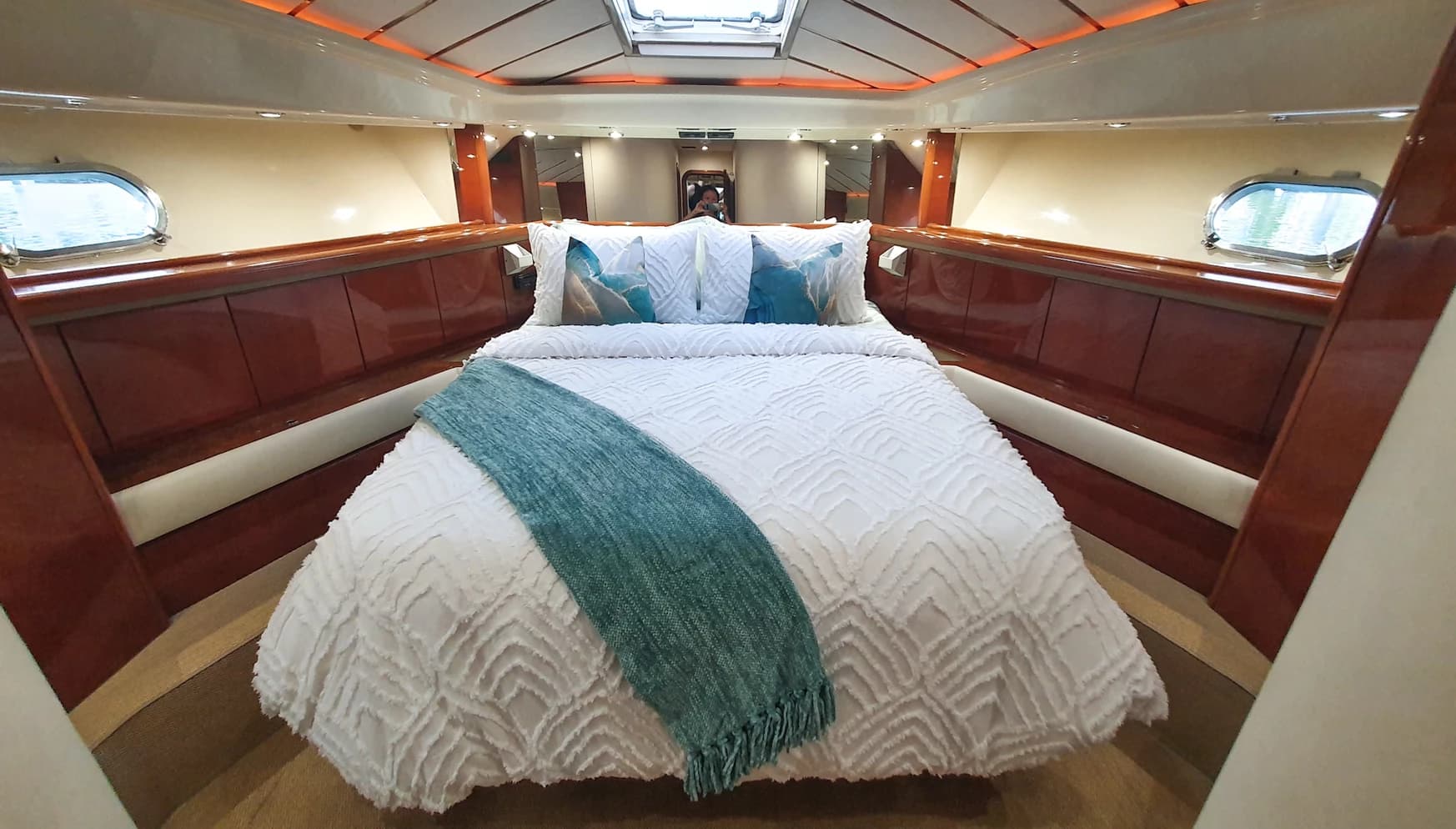 Ferretti 60 — photo 10
